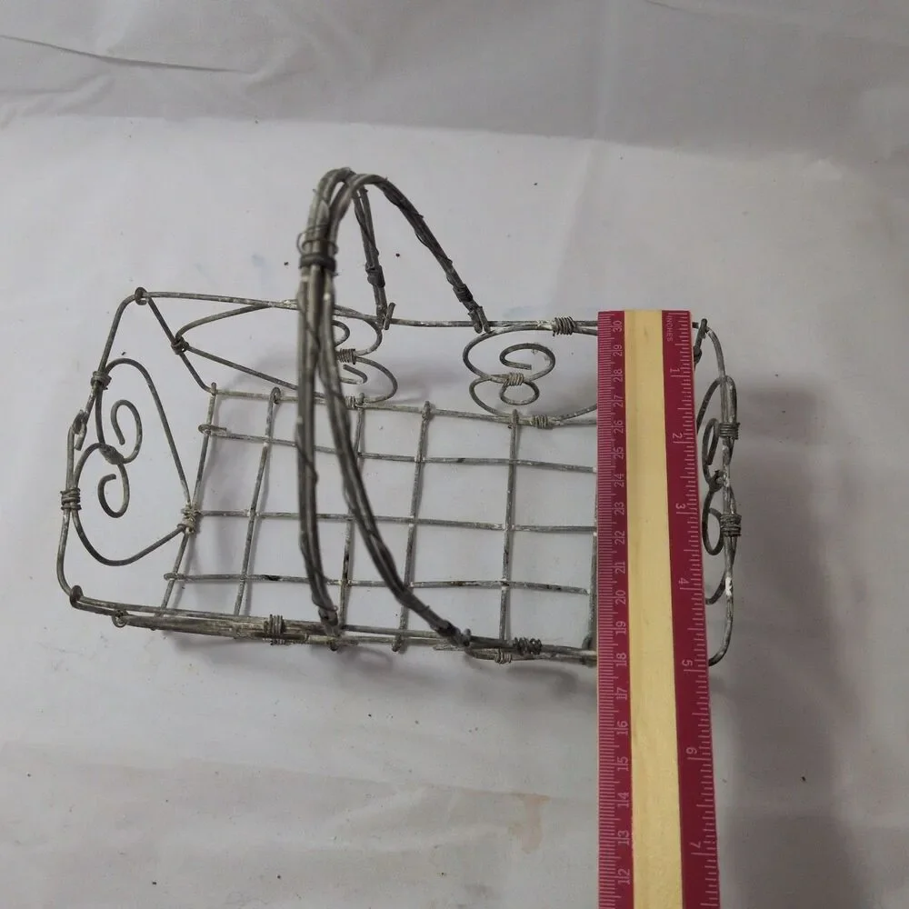 Vintage-Style Scrolled Wirework Decorative Basket with Handle – 8